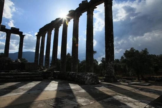 Μικρά Ασία: Ανακάλυψαν κρανίο που δείχνει πως πραγματοποιούνταν επεμβάσεις νευροχειρουργικής από το 200 π.Χ. (βίντεο)